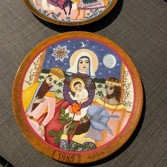 Three Wise Men & Nativity Holiday Collectible Wall Hanging Plate - Picture 2 of 2